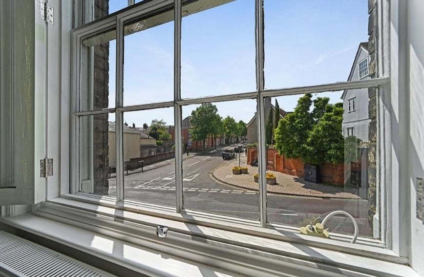 119 Northgate St - Delightful One Bedroom Apartment With Fantastic Living Space Bury St. Edmunds Exterior photo