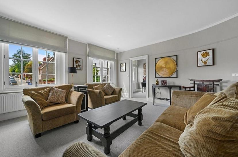 119 Northgate St - Delightful One Bedroom Apartment With Fantastic Living Space Bury St. Edmunds Exterior photo